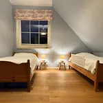 Ferienhaus Mit Großem Garten Niederdorla