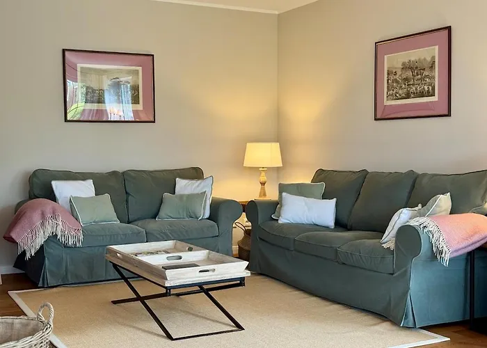 Mit Grossem Garten *